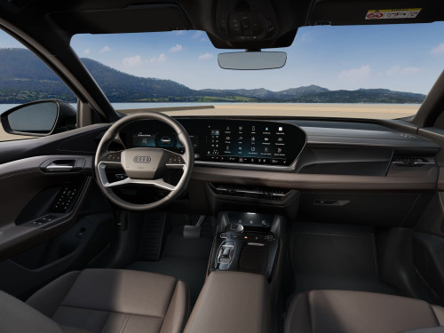 아우디_Q6 e-tron_2025년형_전기_Performance_color_int_Santos Brown.jpg
